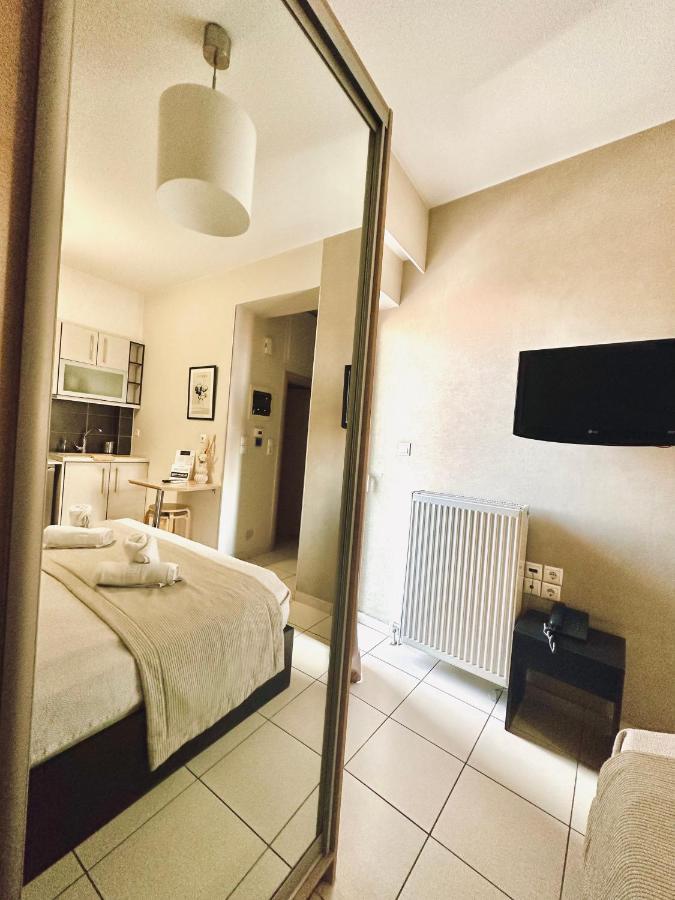 Mc Queen Rooms & Apartments Athen Eksteriør billede